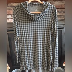 NWOT Cuddl Duds Charcoal Hoodie Size Medium